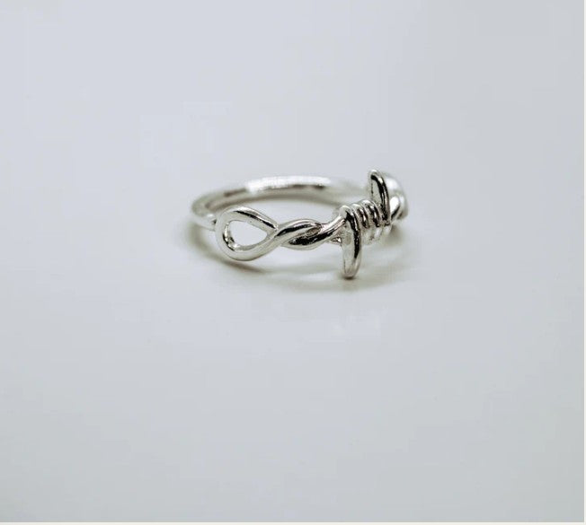 Western Edge Barbed Wire Ring