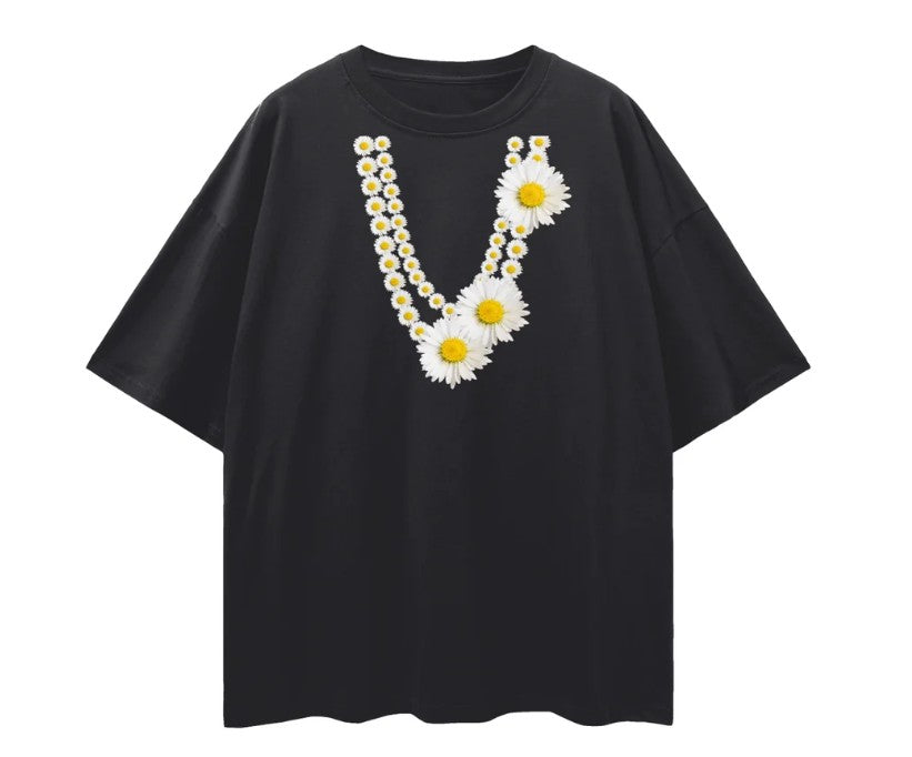 Daisy Chain Tee - Relaxed to Oversized - Black Size M