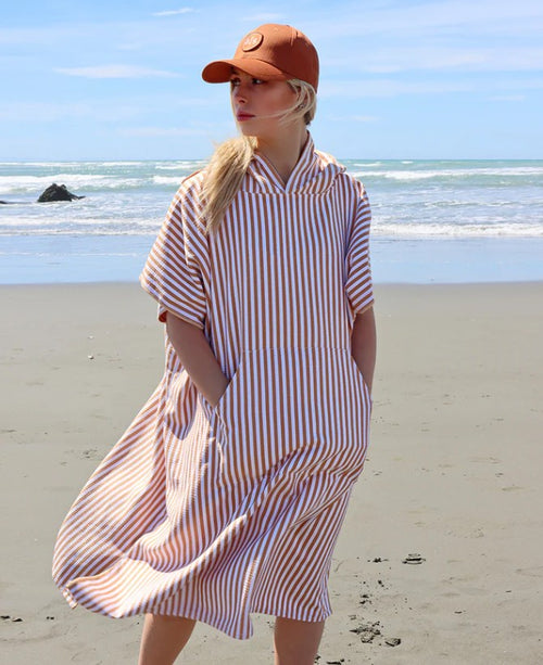 Dark Hampton Hooded Towel - The Montauk Tan